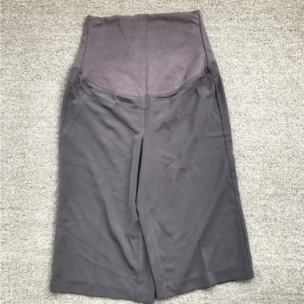 Maternity shorts